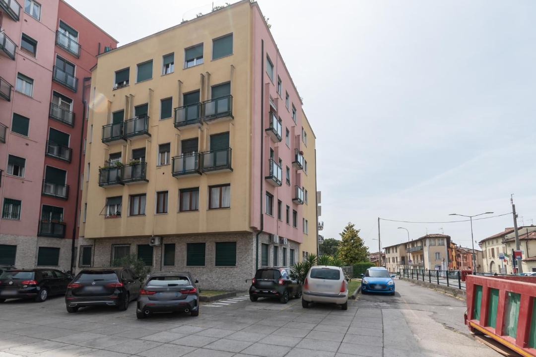 Photo of Buildings in Brescia