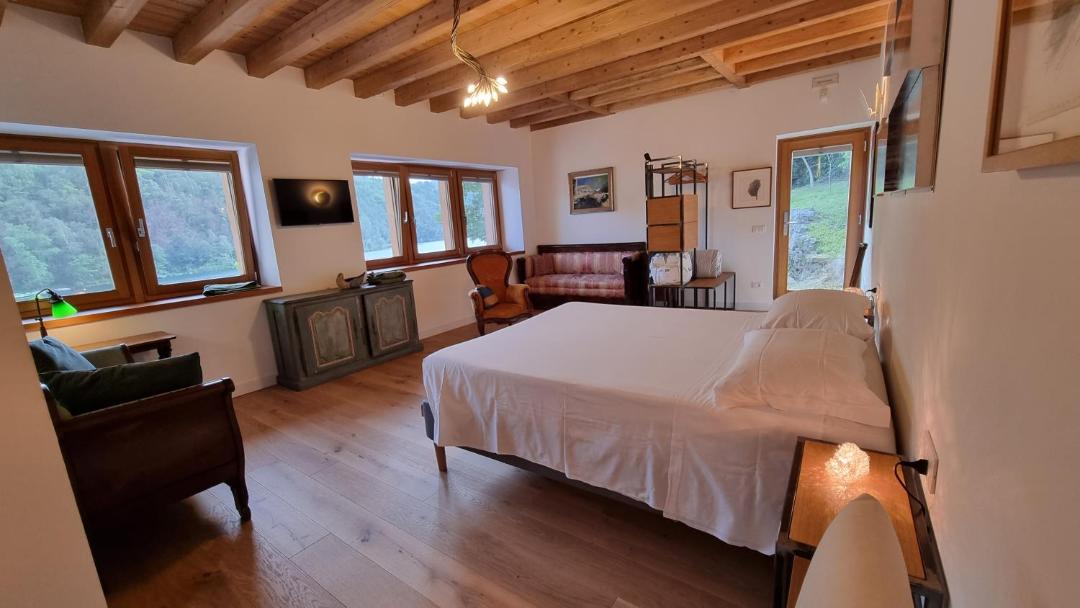 Photo of Bedroom in Darfo Boario Terme
