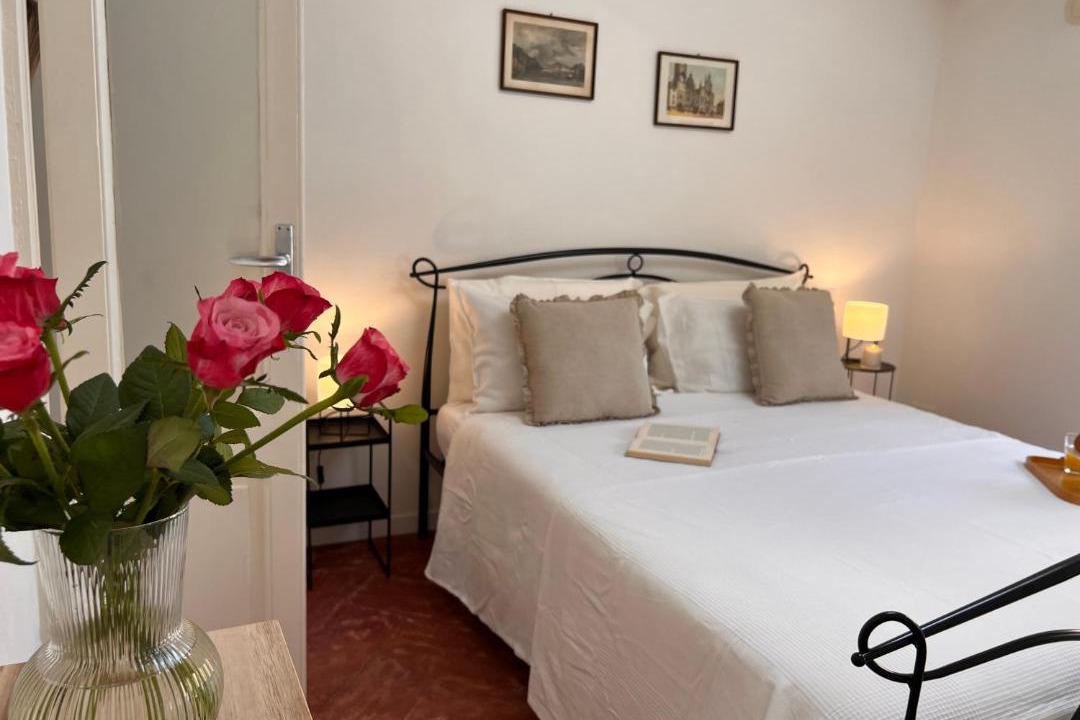 Photo of Bedroom in Torno