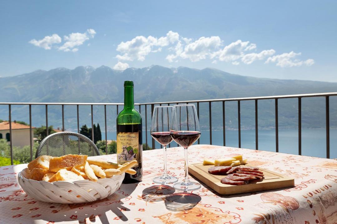 Photo of Patio Balcony in Oldesio
