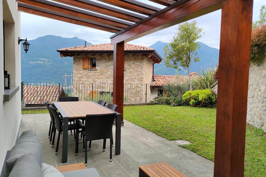 Photo of Patio Balcony in Costa Volpino