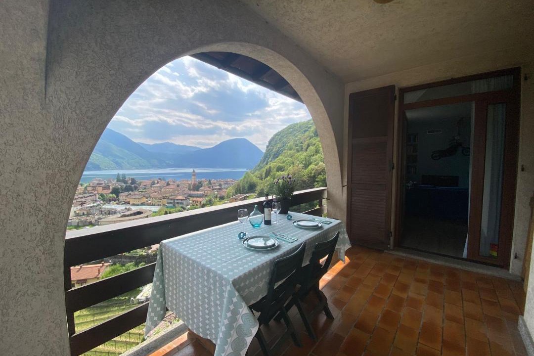 Photo of Patio Balcony in Porlezza