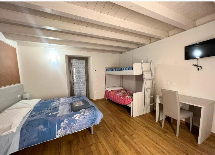 Photo of Bedroom in Pisogne