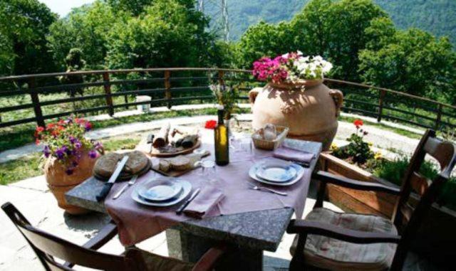 Photo of Patio Balcony in Dosso del Liro