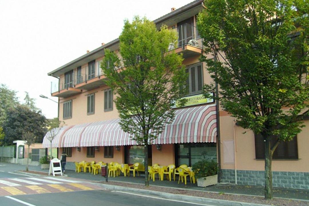 Photo of Others in Muggio