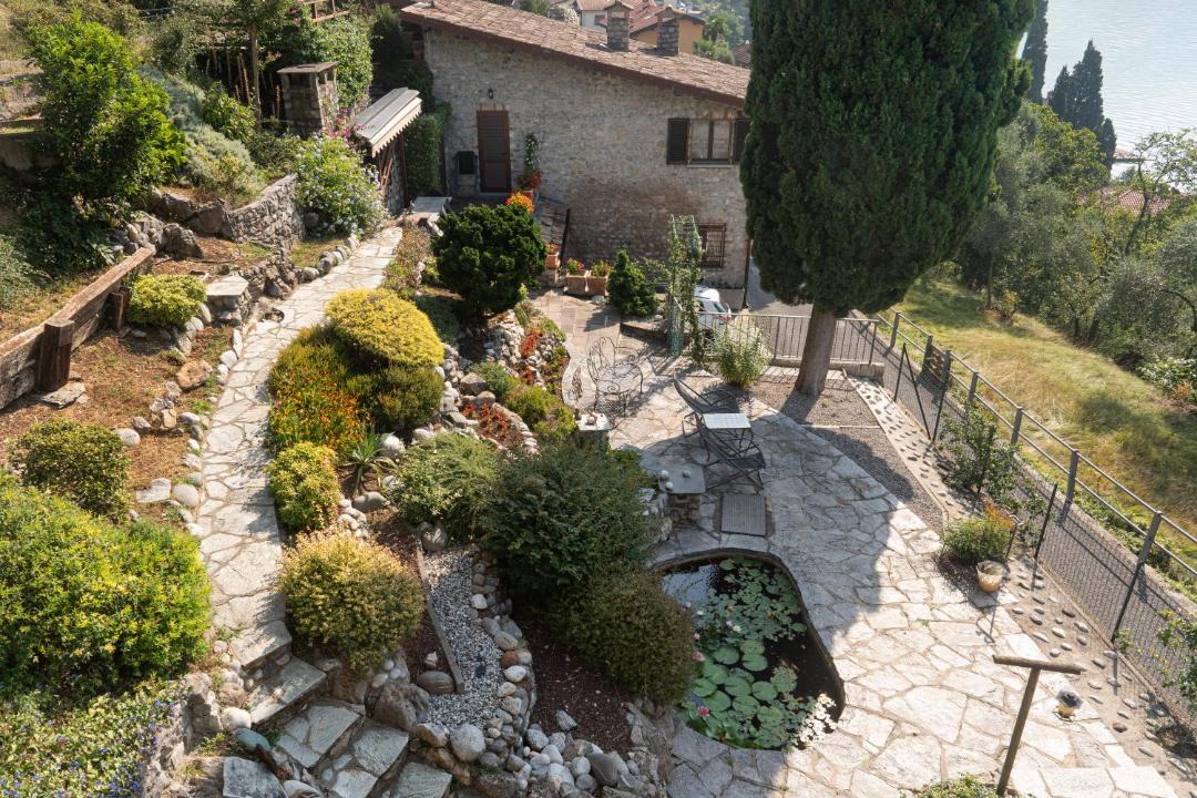 Photo of Others in Cressogno