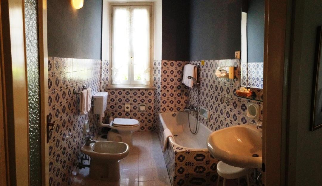 Photo of Bathroom in San Mamete