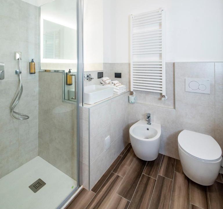 Photo of Bathroom in Lovere Old Town