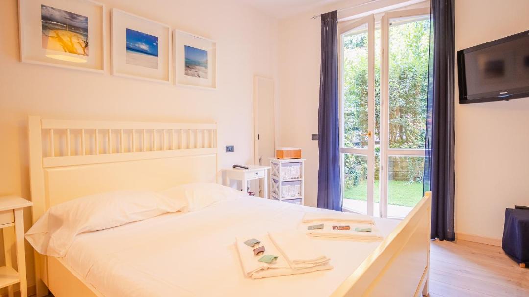 Photo of Bedroom in Polpenazze del Garda