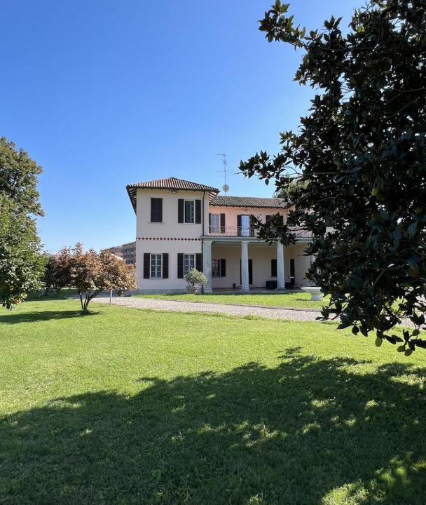 Photo of Others in Rozzano