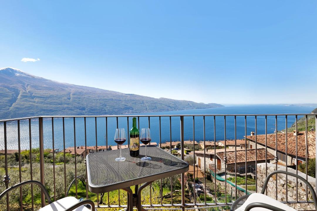 Photo of Patio Balcony in Oldesio