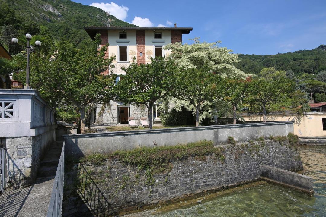 Photo of Buildings in Oliveto Lario