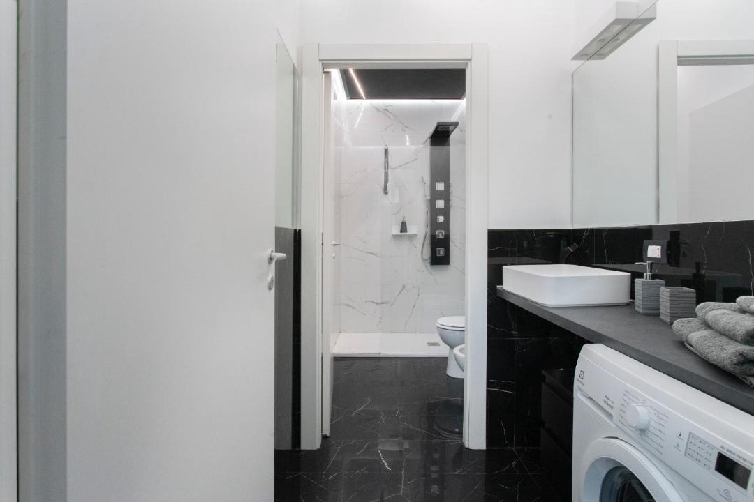 Photo of Bathroom in Affori