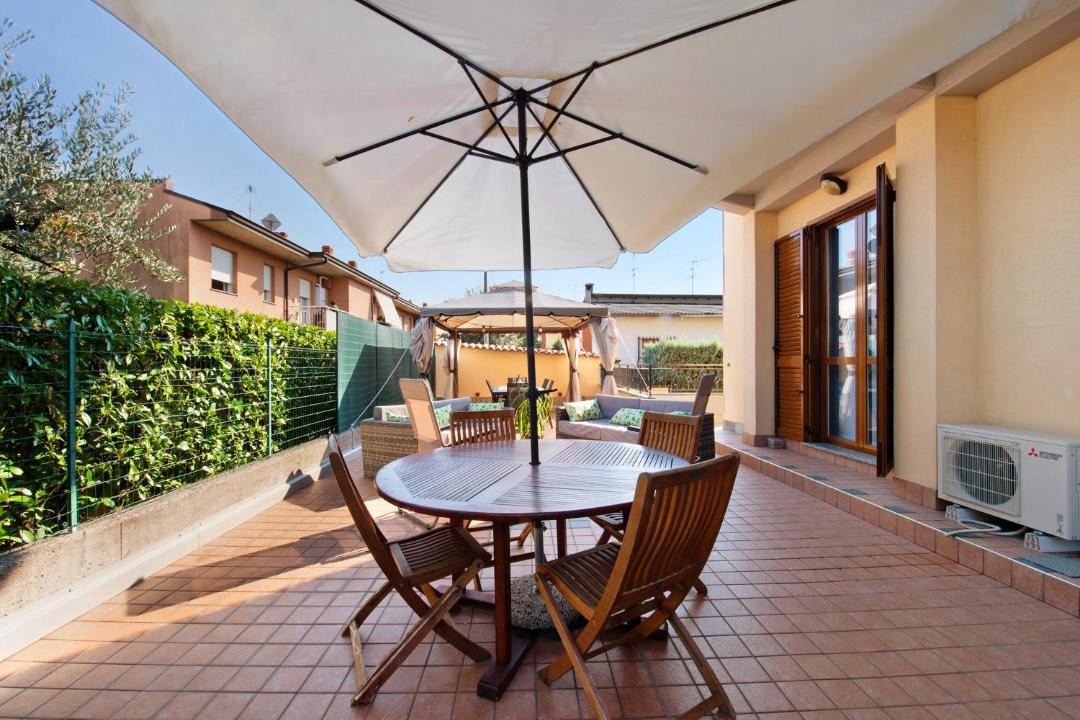 Photo of Patio Balcony in Osio Sotto