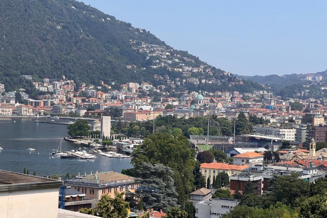 Photo of Others in Como