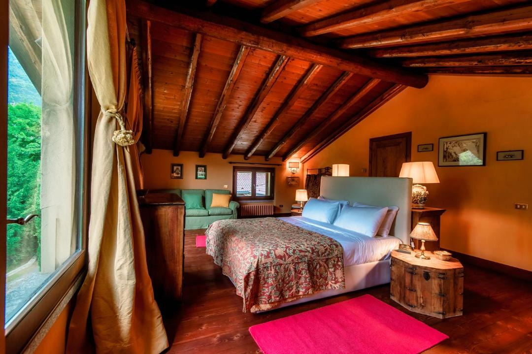 Photo of Bedroom in Canzo
