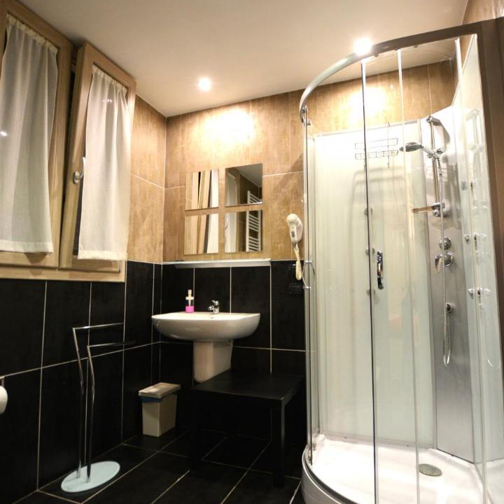 Photo of Bathroom in Lugana