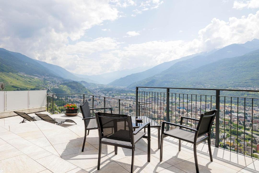 Photo of Patio Balcony in Mossini