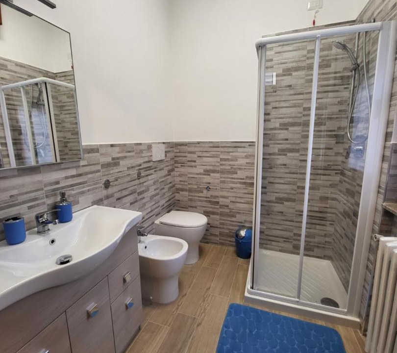 Photo of Bathroom in Mozzo