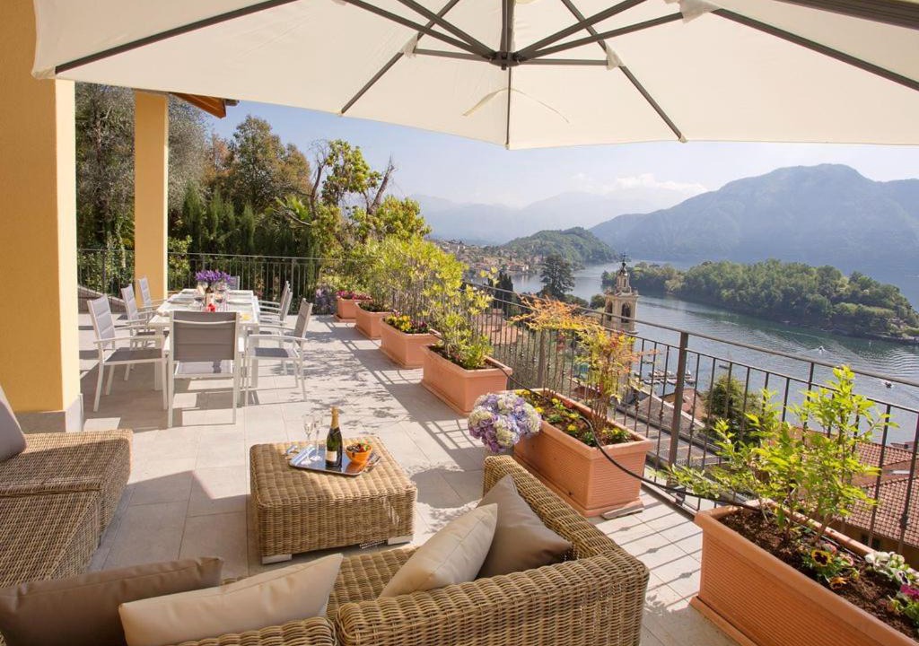 Photo of Patio Balcony in Sala Comacina