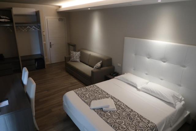 Photo of Bedroom in Spino al Brembo