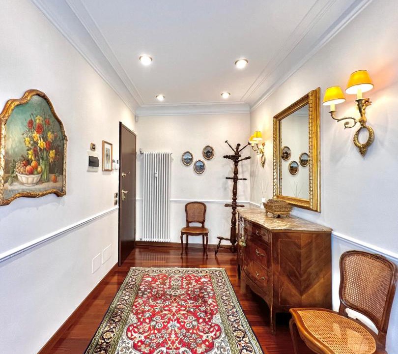 Photo of Livingroom in Navigli