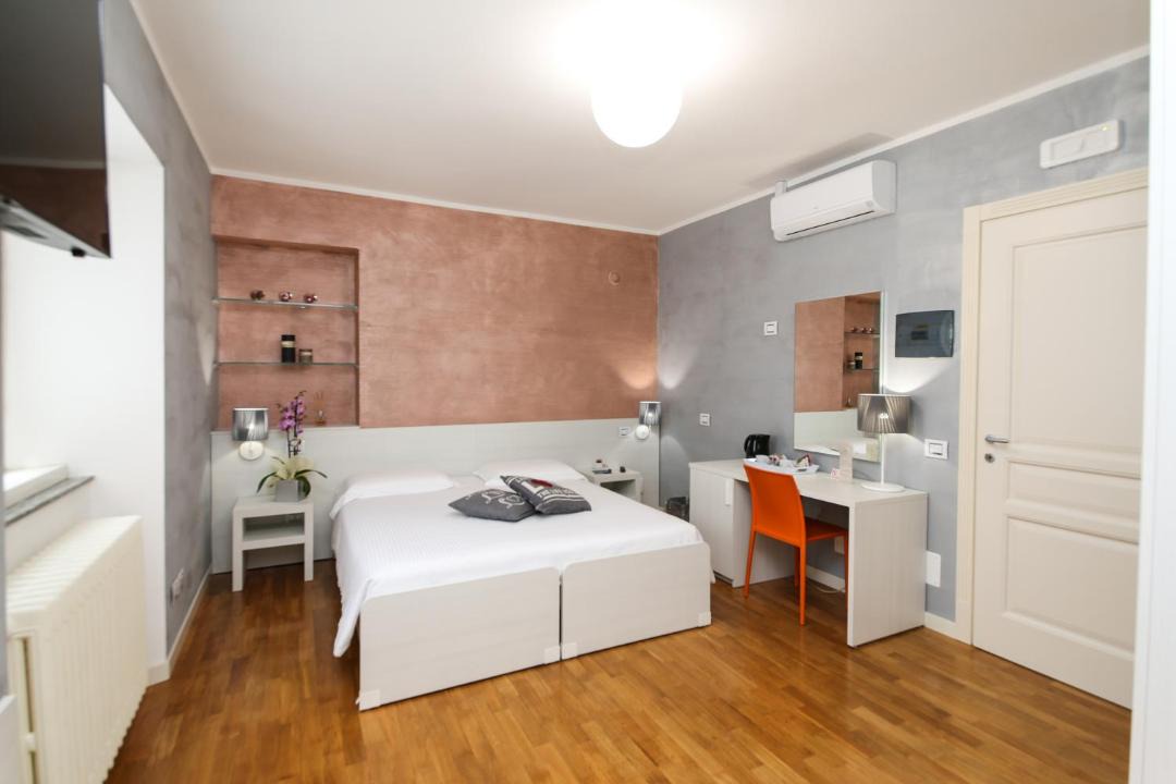 Photo of Bedroom in Fino Mornasco