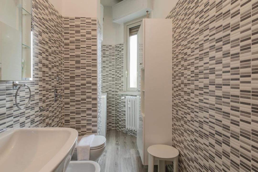 Photo of Bathroom in Giambellino