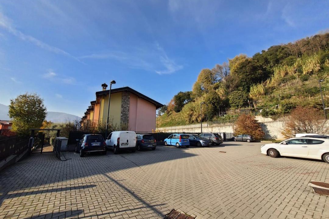 Photo of Others in Calolziocorte