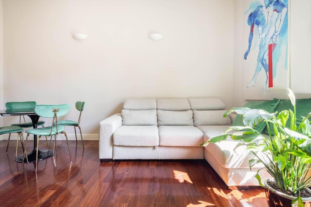 Photo of Livingroom in Porta Venezia