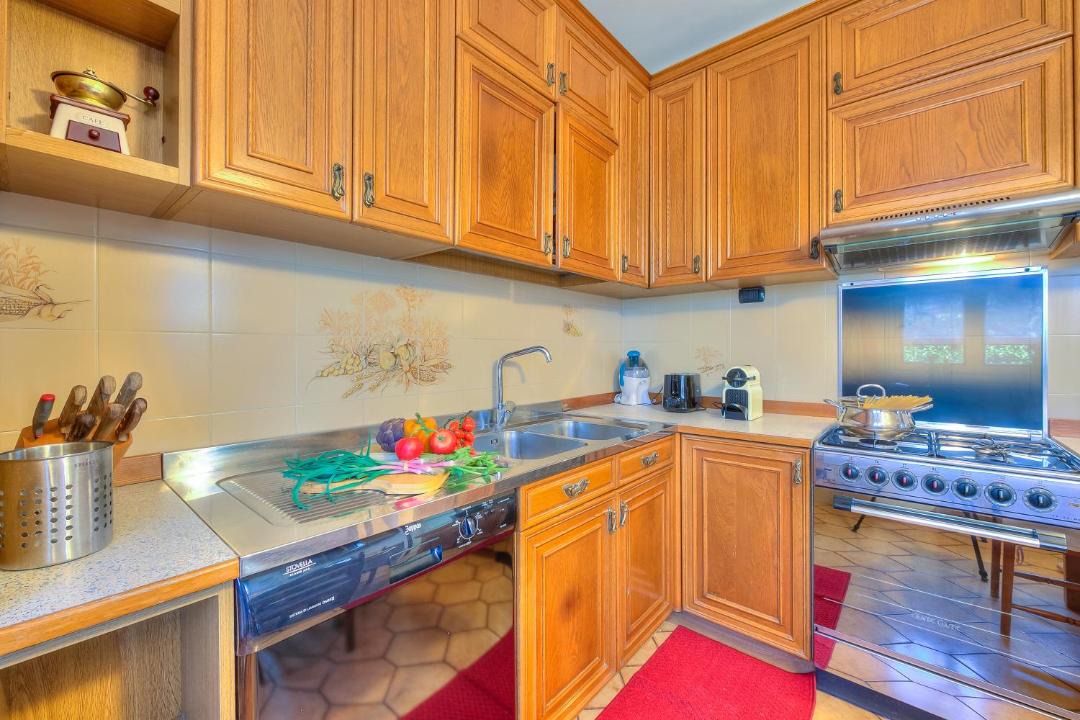 Photo of Kitchen in Angera
