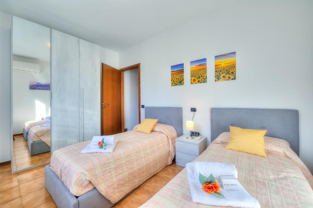 Photo of Bedroom in Angera