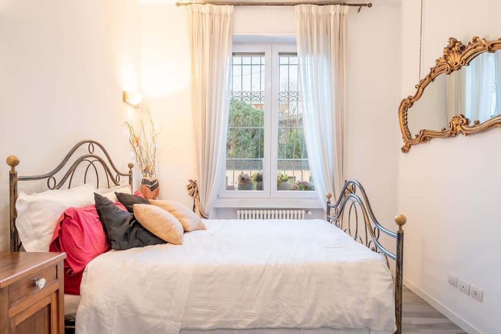 Photo of Bedroom in Affori