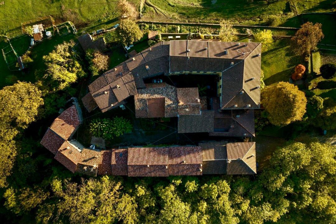 Photo of Buildings in Carlazzo