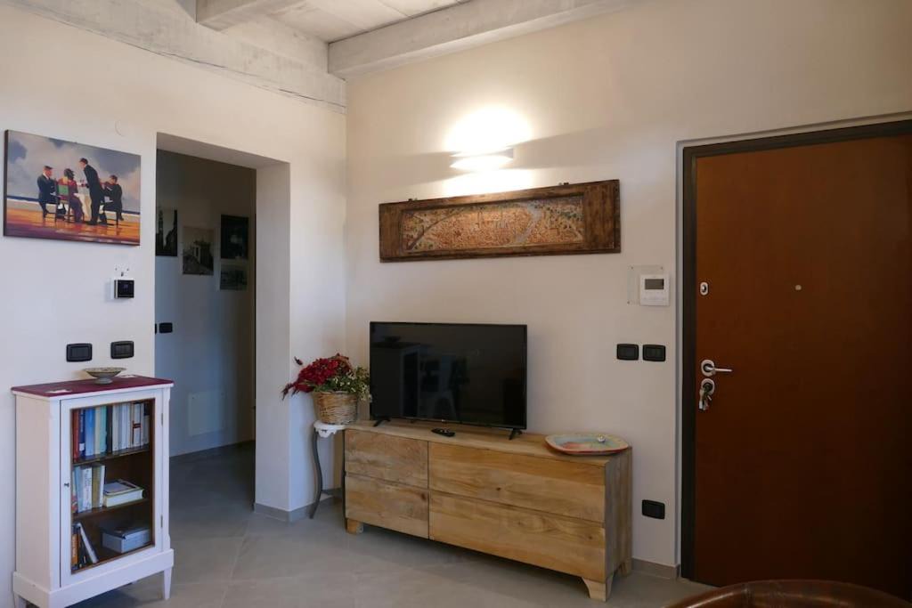 Photo of Others in Lorenteggio