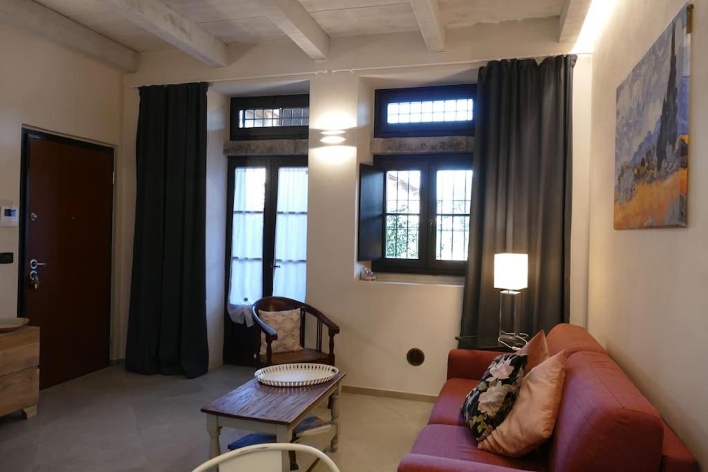 Photo of Others in Lorenteggio
