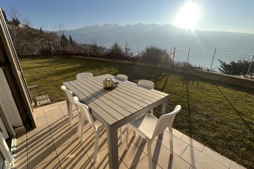 Photo of Patio Balcony in Aer