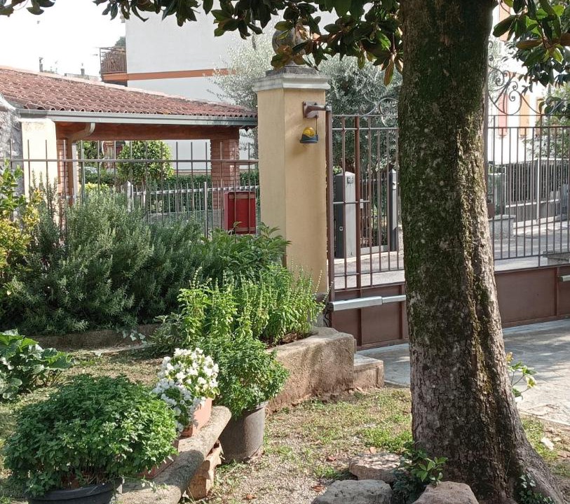Photo of Buildings in Ponti sul Mincio