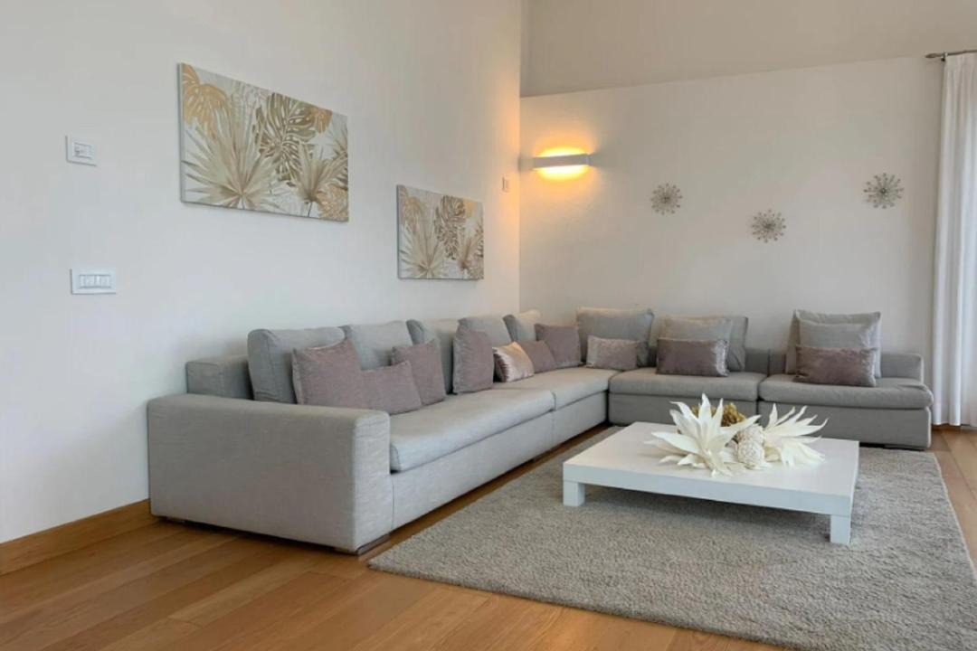 Photo of Livingroom in Cadenabbia