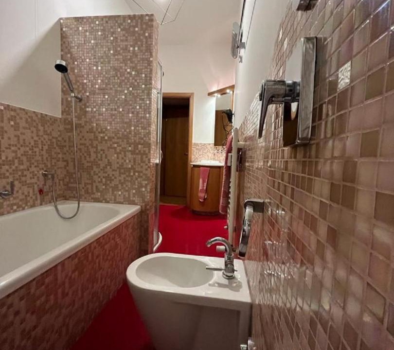 Photo of Bathroom in Varesine