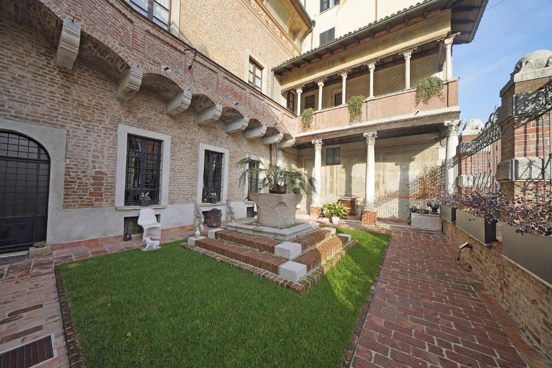Photo of Others in Cremona