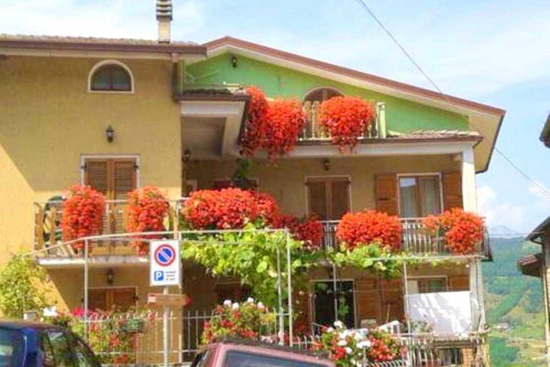 Photo of Others in Prabione