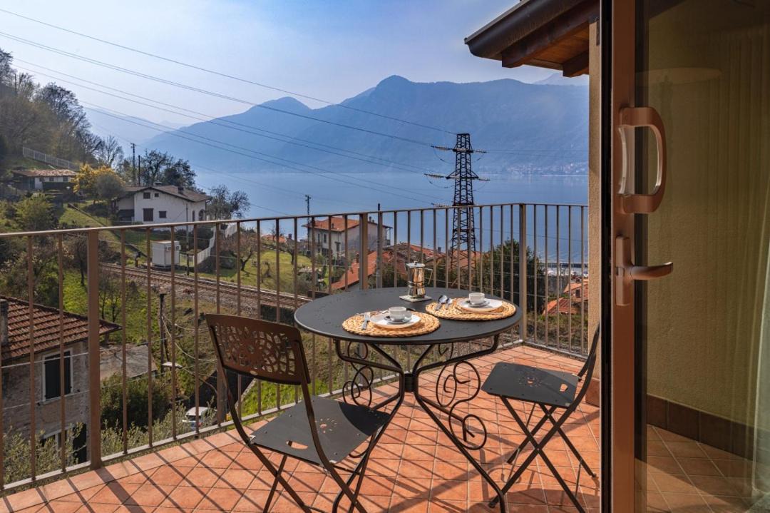 Photo of Patio Balcony in Lierna