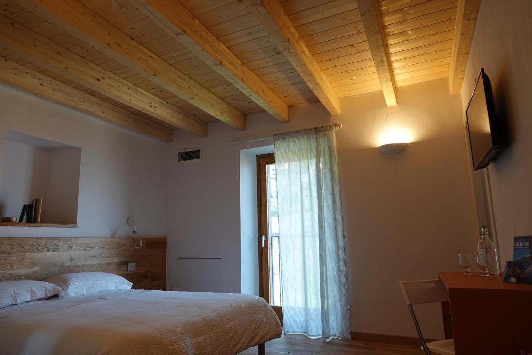 Photo of Bedroom in Calozzo