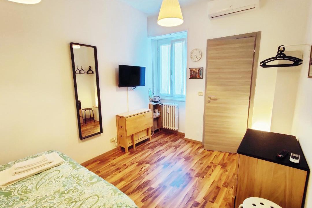 Photo of Bedroom in Calvairate