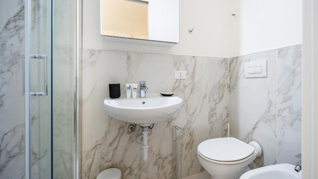 Photo of Bathroom in Magenta
