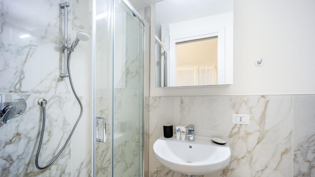 Photo of Bathroom in Magenta