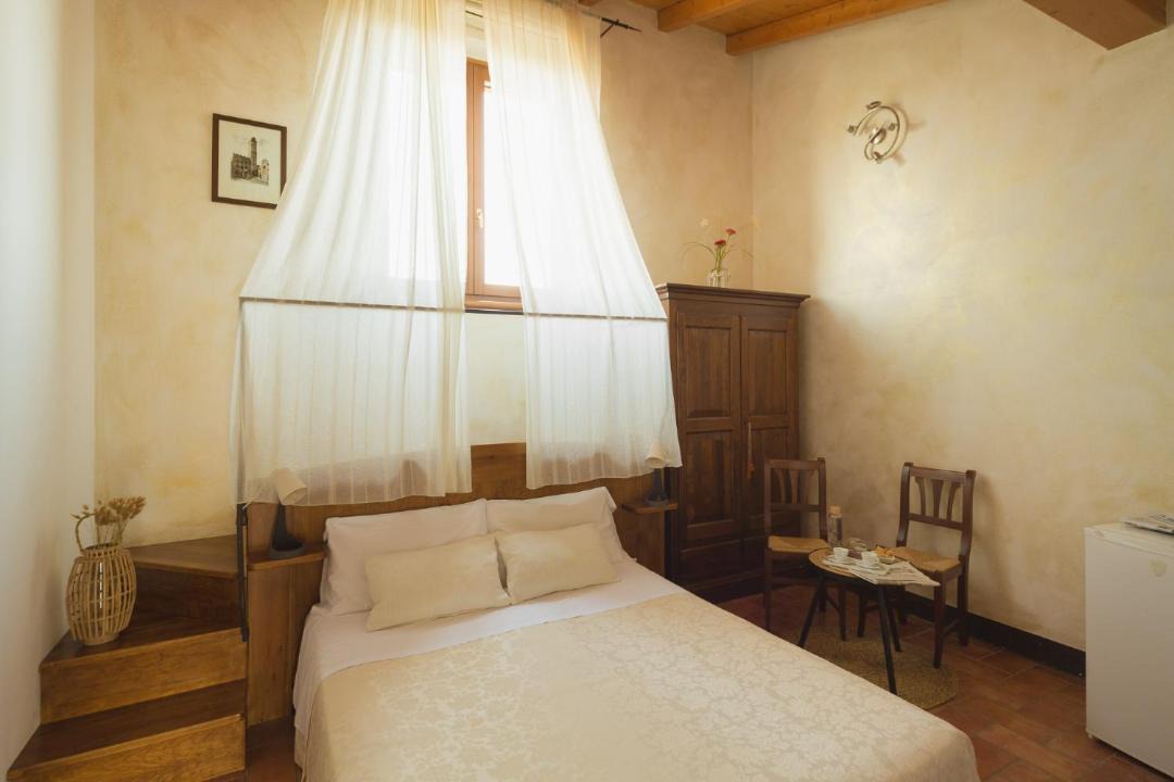 Photo of Bedroom in Volta Mantovana