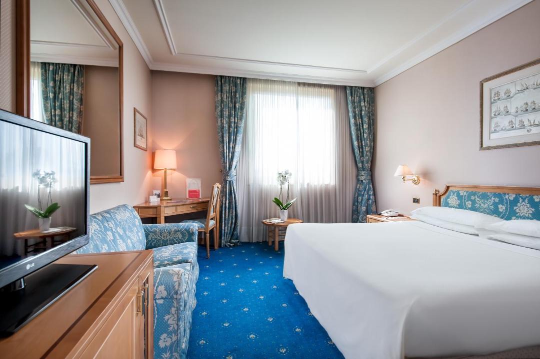 Photo of Bedroom in Assago