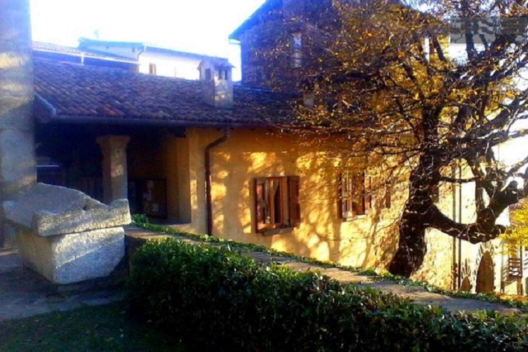 Photo of Others in Fontanella
